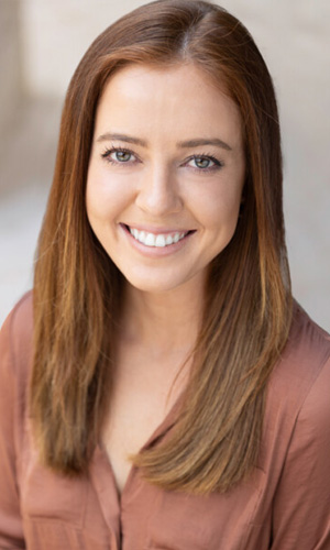 Mia Kelter headshot